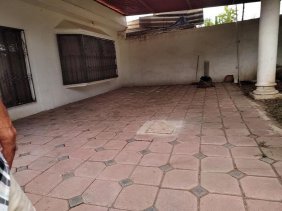 SE RENTA CASA CON AMPLIO JARDIN EN COCOYOC CERCA DE CUAUTLA MORELOS 