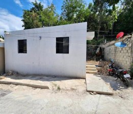 SE VENDE CASA EN AMPLIACION REVOLUCION 