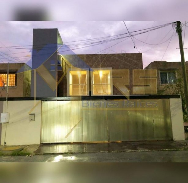 Casa en Venta en Bosques de San Miguel Cancún, Quintana Roo