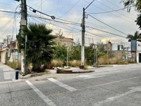 Terreno en Venta en PASEOS DEL SOL Zapopan, Jalisco