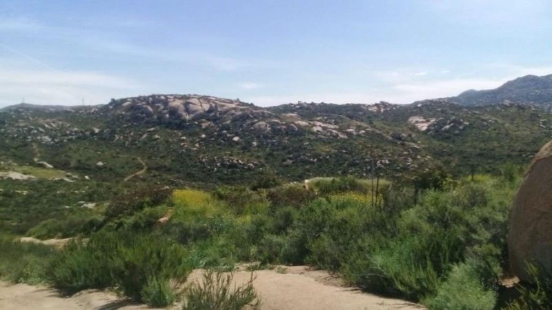 Foto Terreno en Venta en Valle de las Palmas, Tecate, Baja California - U$D 2.275.000 - TEV251063 - BienesOnLine