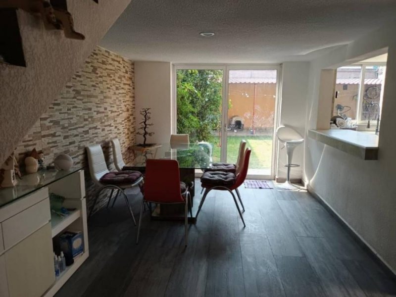 Casa en Venta en Valle Dorado Tlalnepantla, Mexico