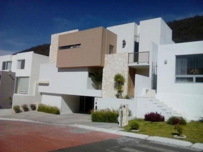 Foto Casa en Venta en Colinas del Cimatario, Santiago de Querétaro, Queretaro Arteaga - $ 6.250.000 - CAV127233 - BienesOnLine