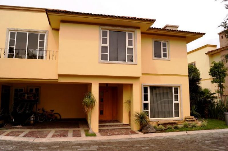 Foto Casa en Venta en Metepec, Mexico - $ 4.400.000 - CAV85964 - BienesOnLine