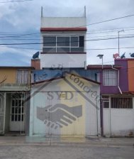 Venta de casa en condominio