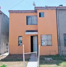 Venta de casa en condominio