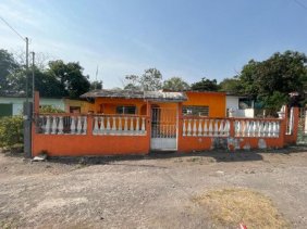 Casa en Venta en JARDINES DE LA SOLEDAD Manlio Fabio Altamirano, Veracruz