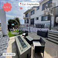 Casa en Venta en Empleados Ensenada, Baja California